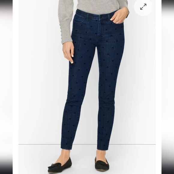 Women's Blue Jeans - Picture 1 of 11